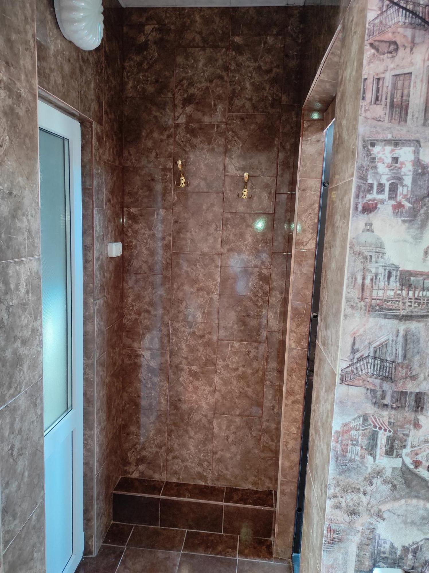 Гостевой Дом Ирина Hotel Sukhumi Luaran gambar